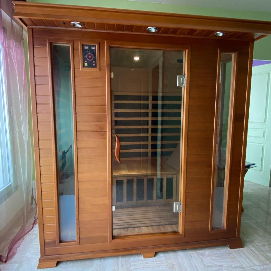 ניורט La Maison D'Angelique - Colocation Hoteliere A 150M Gare Tgv- Grande Cuisine Equipee & Salon - Fibre - Netflix מראה חיצוני תמונה