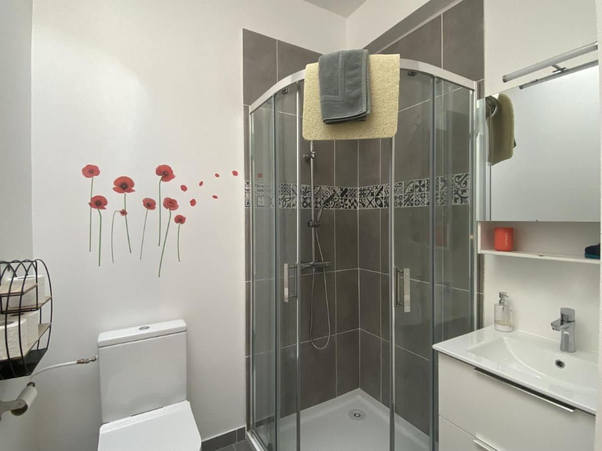 ניורט La Maison D'Angelique - Colocation Hoteliere A 150M Gare Tgv- Grande Cuisine Equipee & Salon - Fibre - Netflix מראה חיצוני תמונה