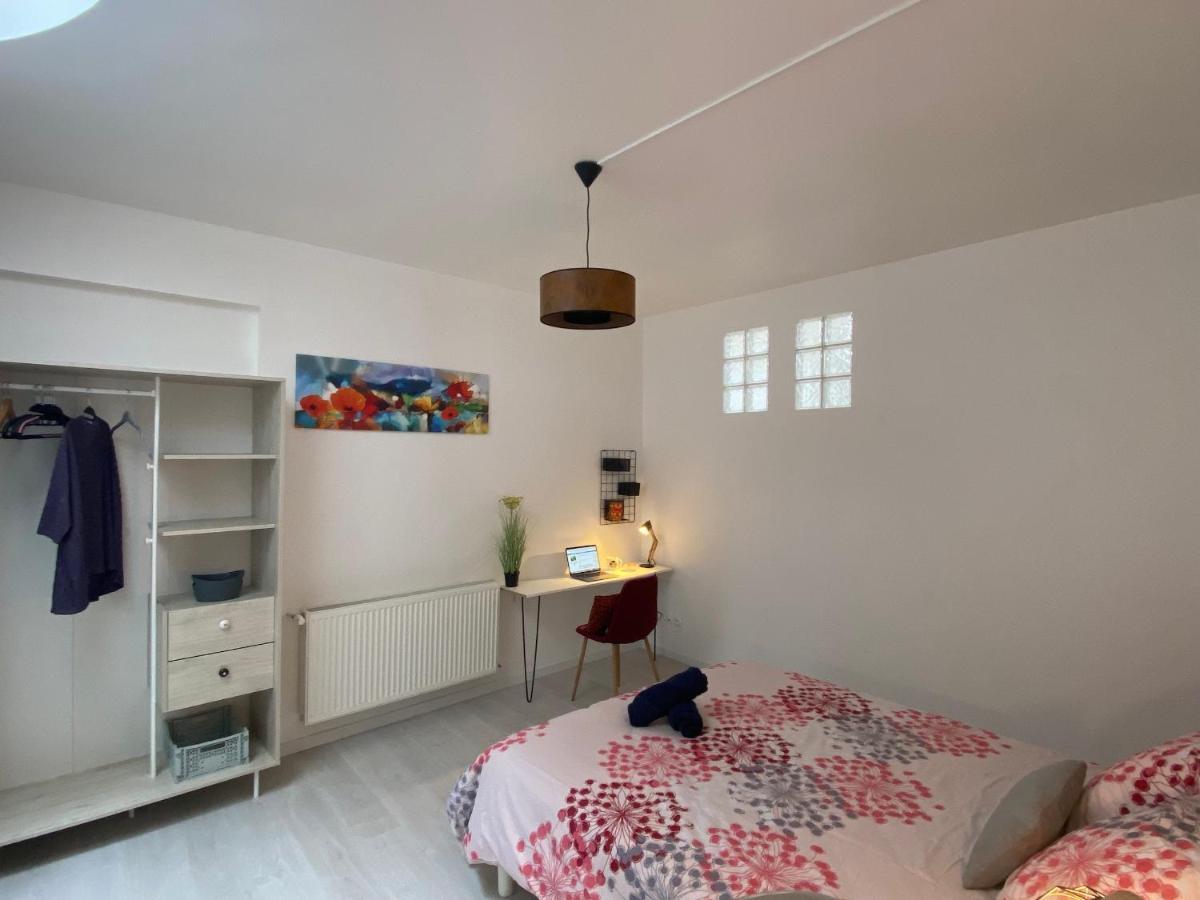 ניורט La Maison D'Angelique - Colocation Hoteliere A 150M Gare Tgv- Grande Cuisine Equipee & Salon - Fibre - Netflix מראה חיצוני תמונה